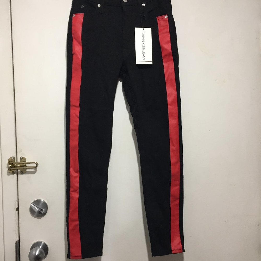 CALVIN KLEIN HIGH RISE JEANS SIZE 27